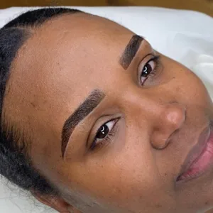 Eyebrow Tinting