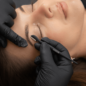 Razor Eyebrow Shaping